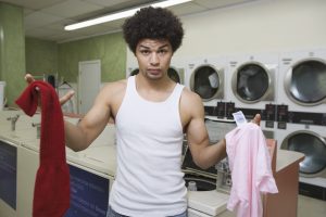 How To Remove Armpit Odor From Your Clothes